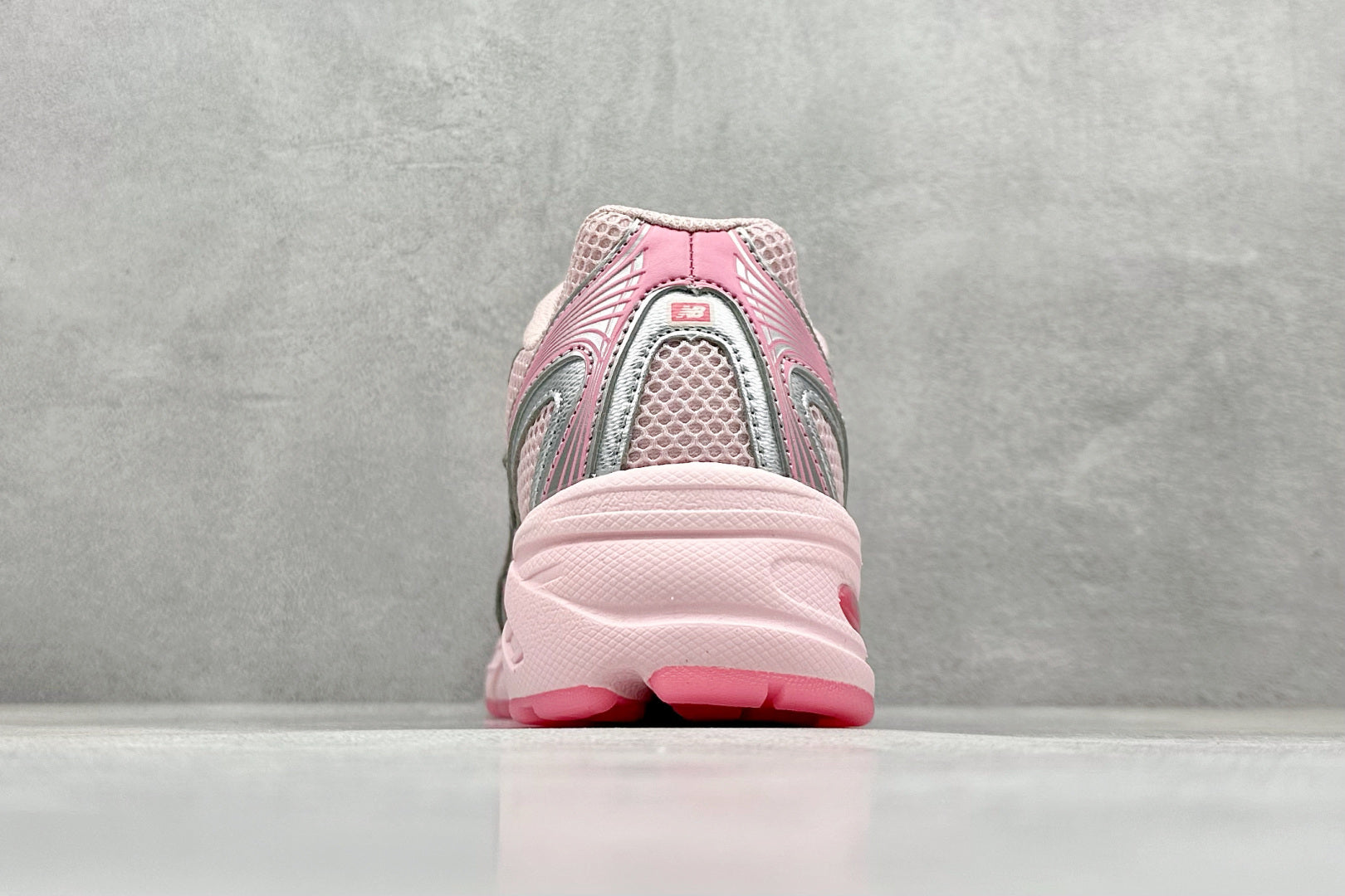 New Balance 740 Rose/Argent
