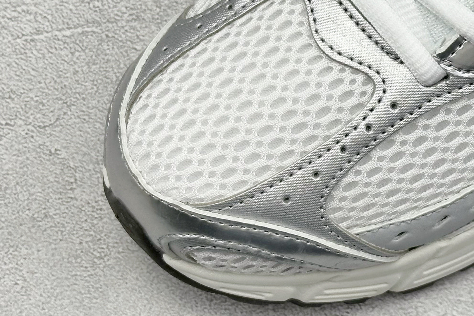 Nike P-6000 Brun Metallic Silver