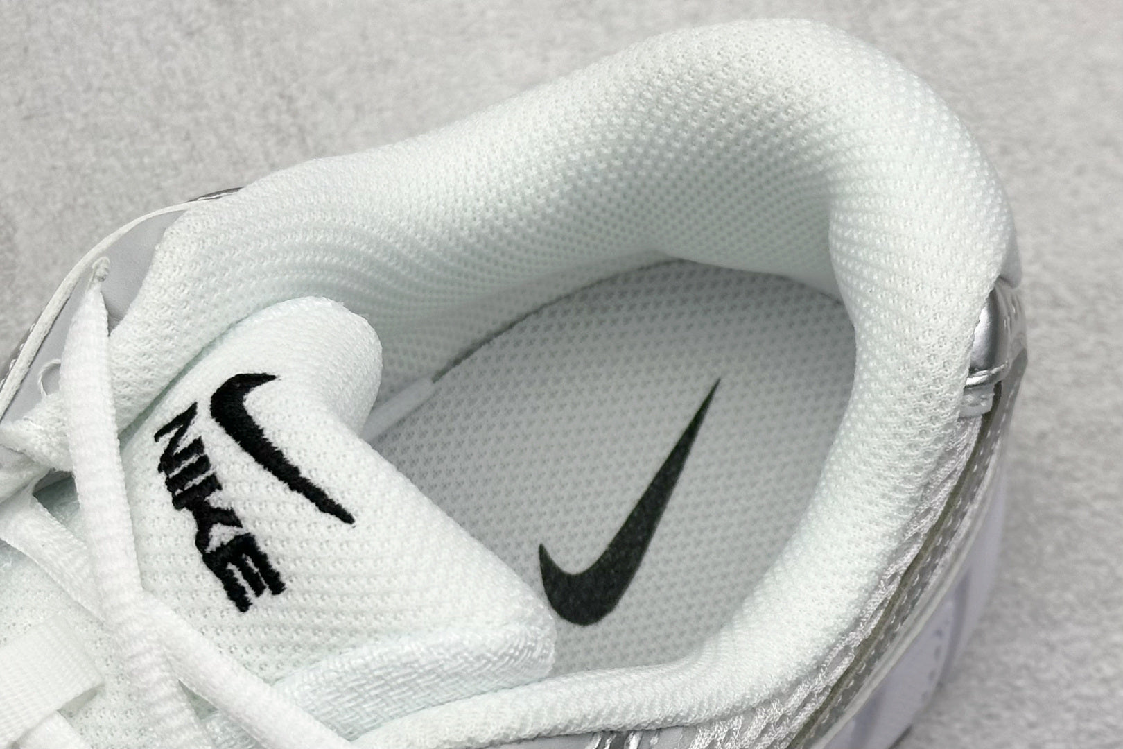 Nike P-6000 White Metallic Silver