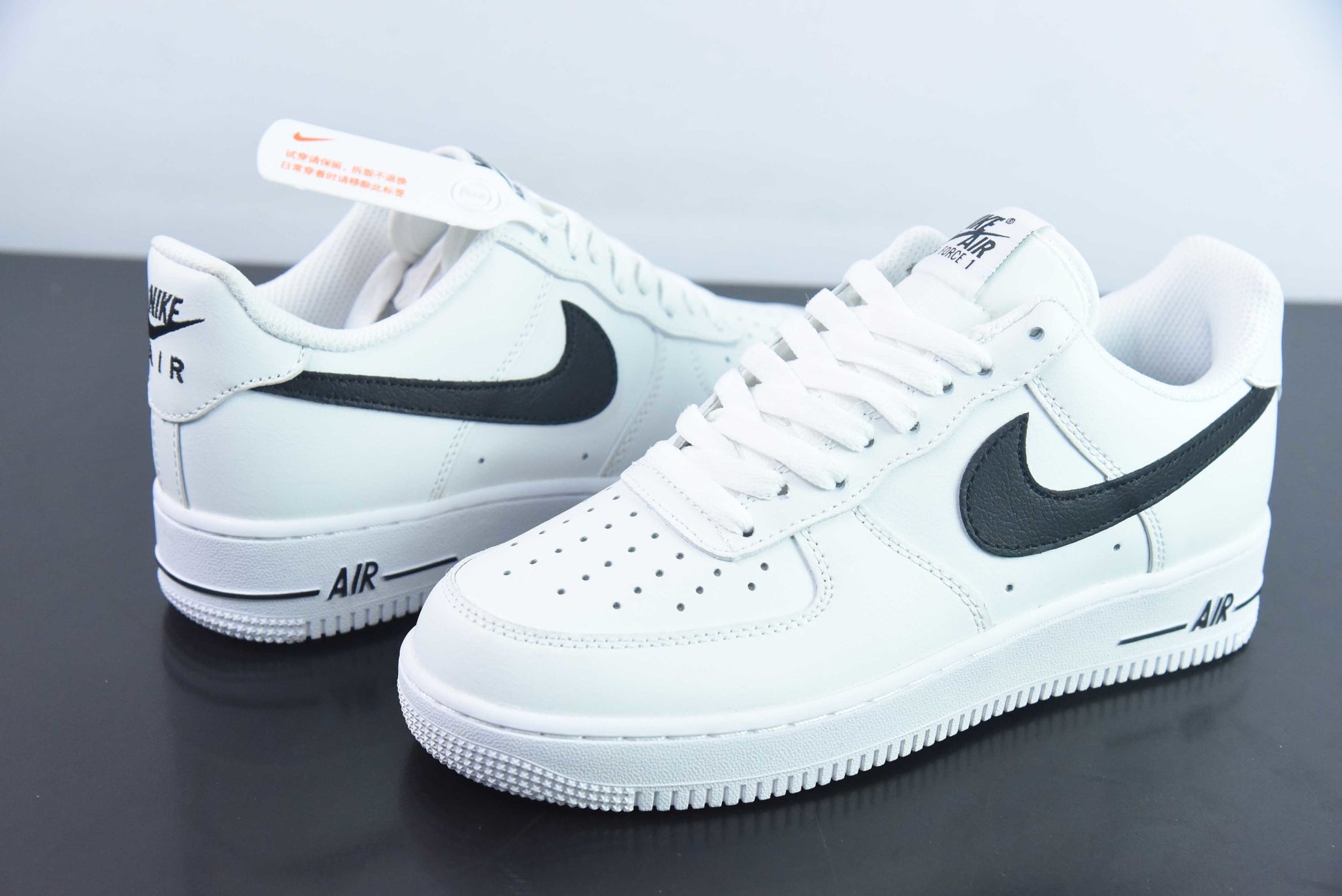 Nike Air Force 1 ’07 Low – White/Black