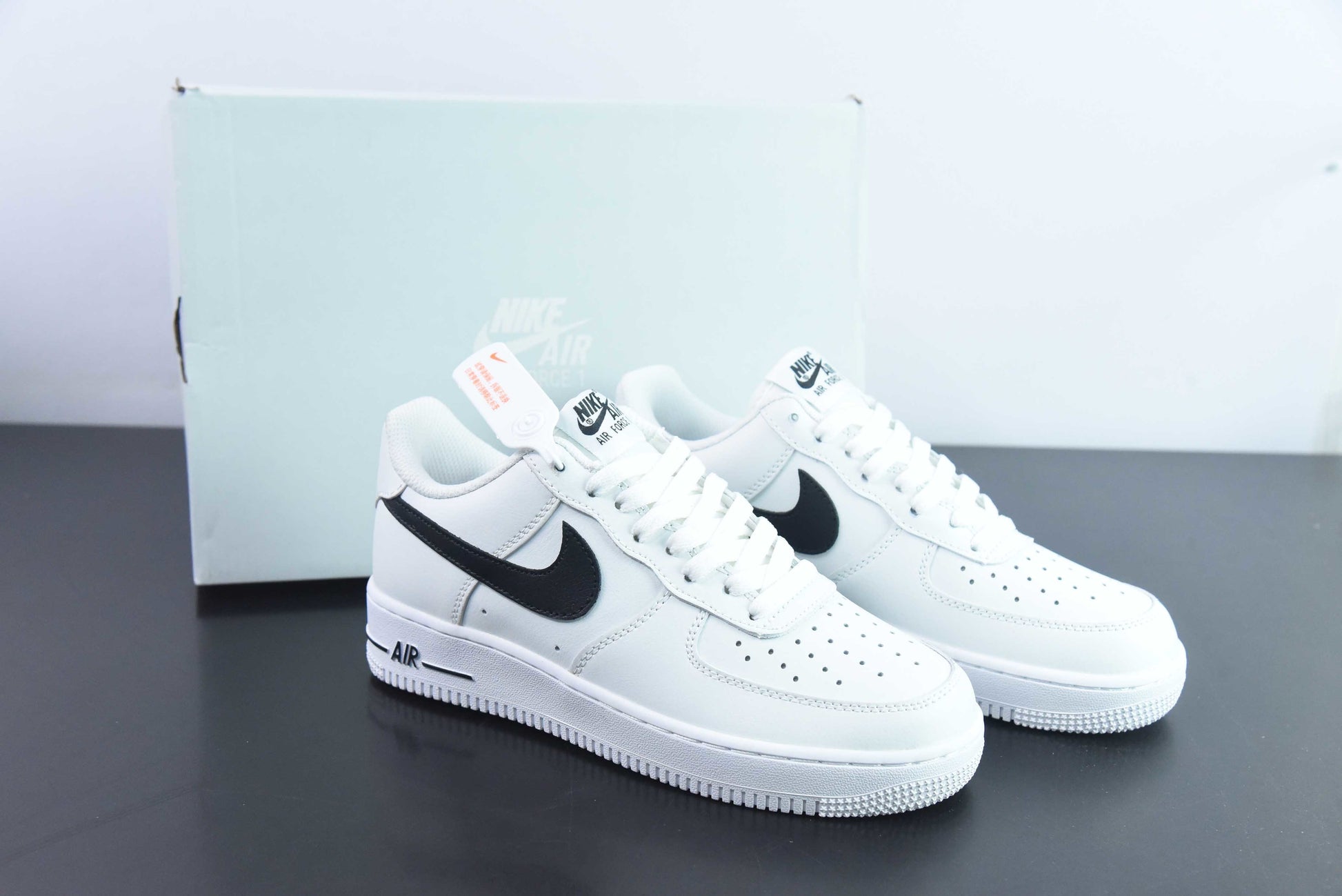 Nike Air Force 1 ’07 Low – White/Black